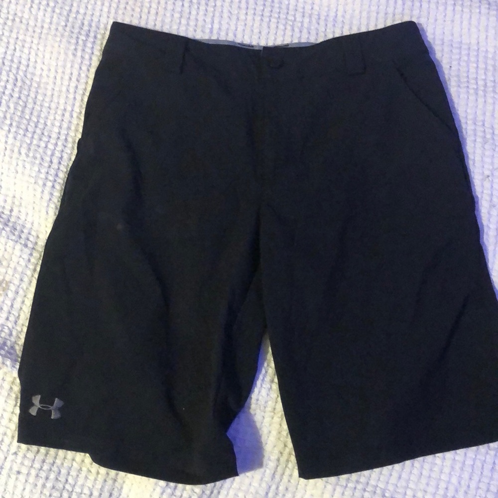 Black Under Armour golf shorts